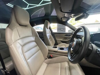 Used Porsche Taycan 2022 for sale - 78843364: Photo