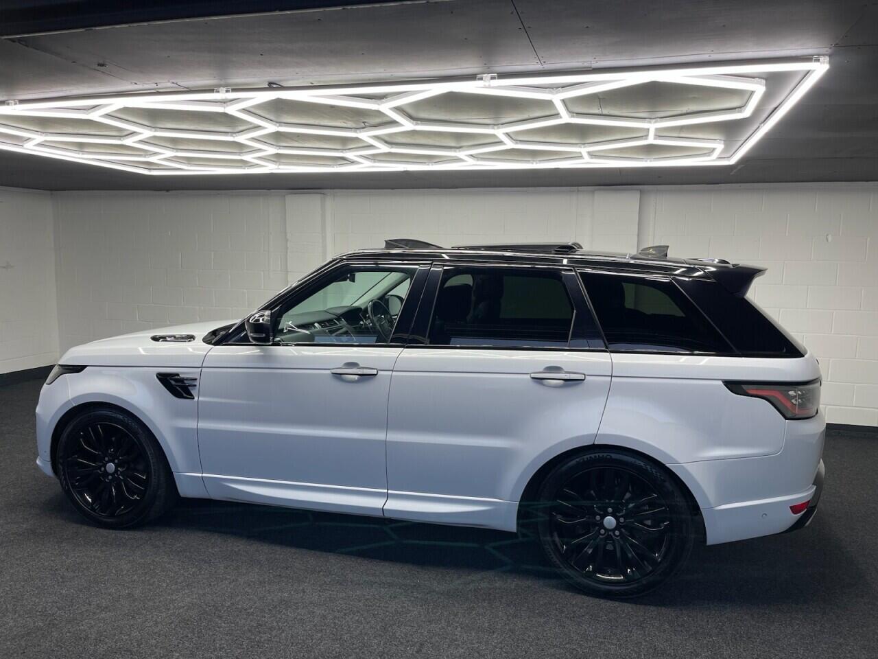 Used Land Rover Range Rover Sport 2020 for sale - 76865236: Photo 18