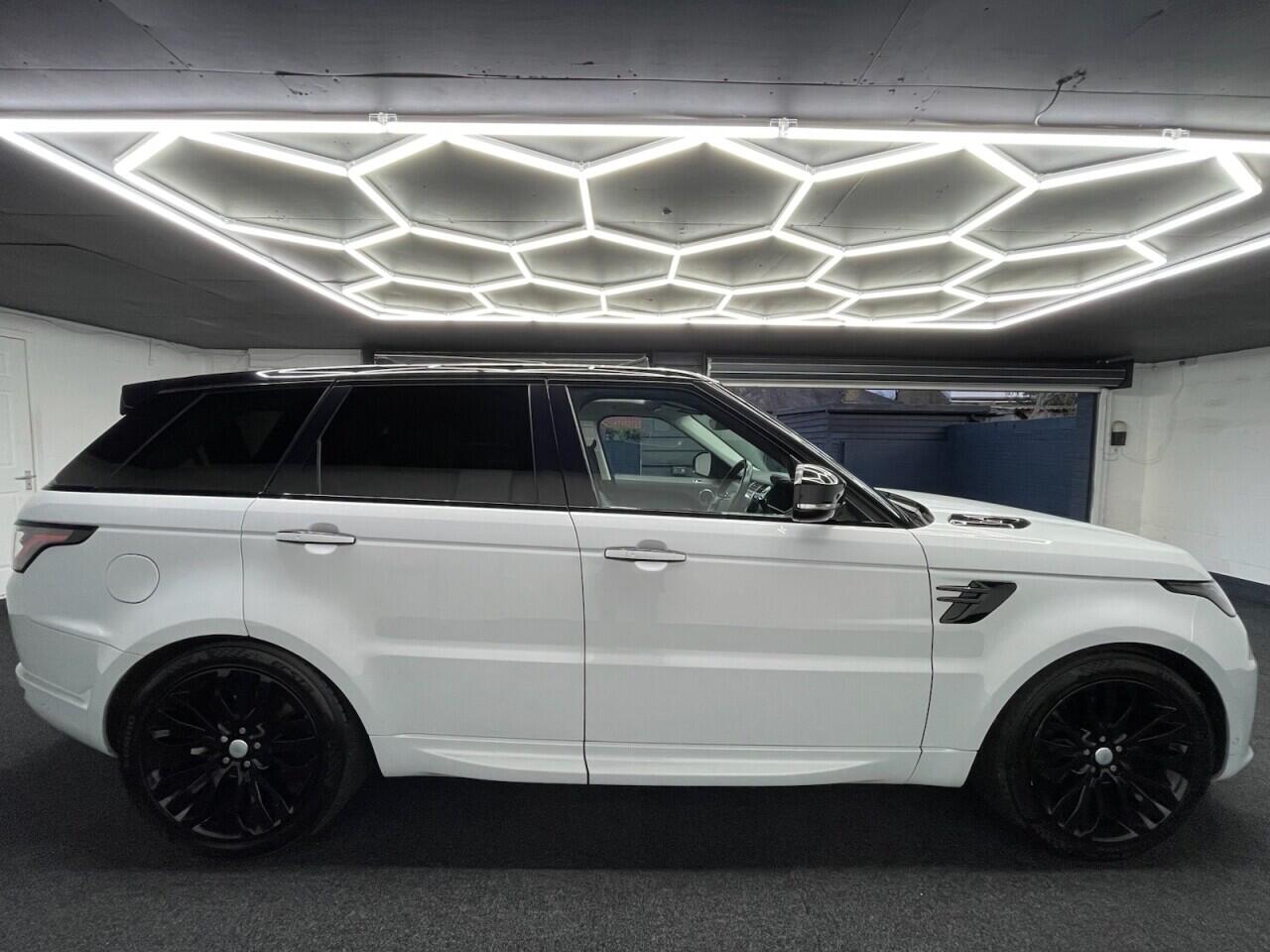 Used Land Rover Range Rover Sport 2020 for sale - 76865236: Photo 3