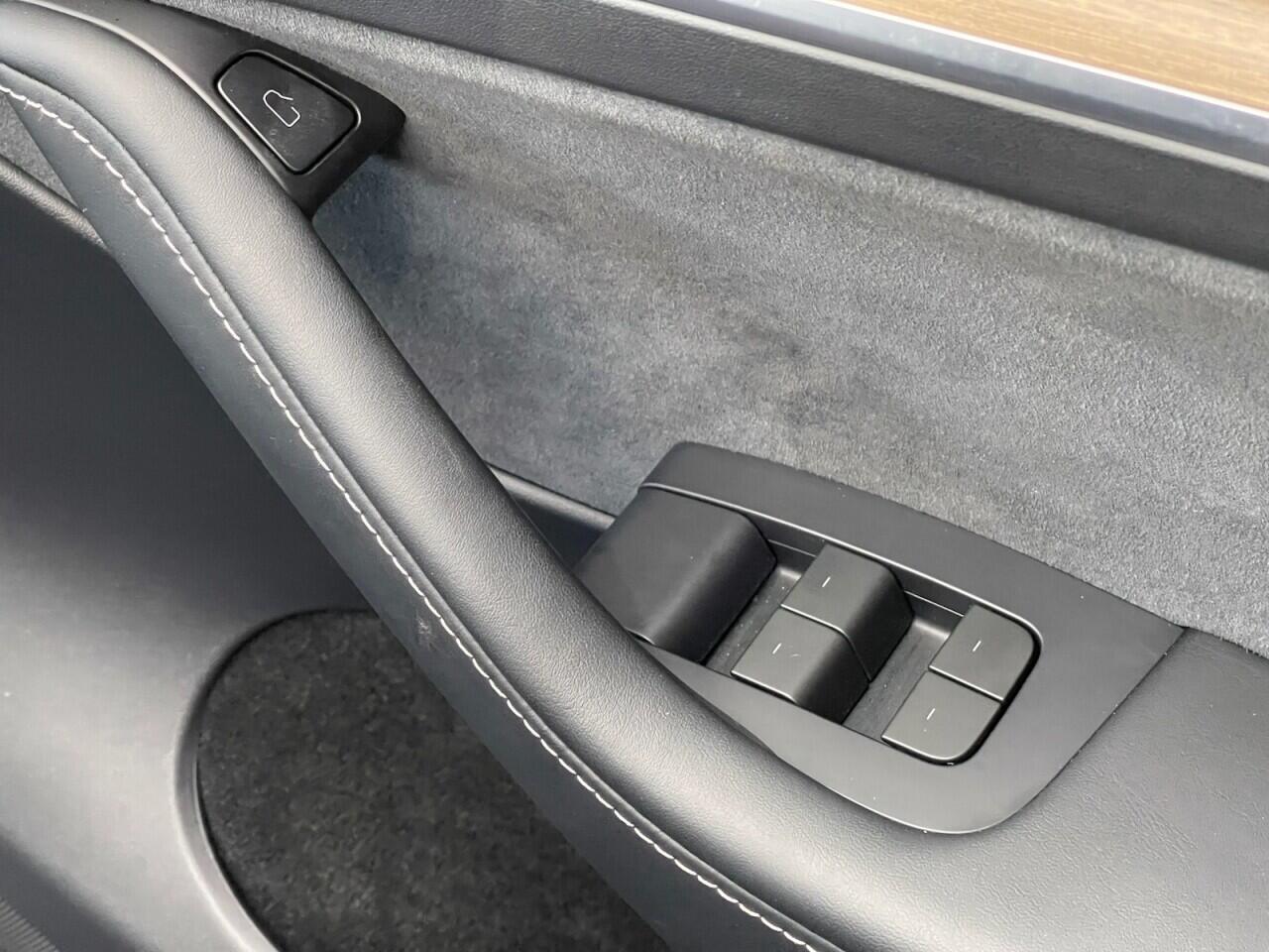 Used Tesla Model Y 2024 for sale - 77838695: Photo 39