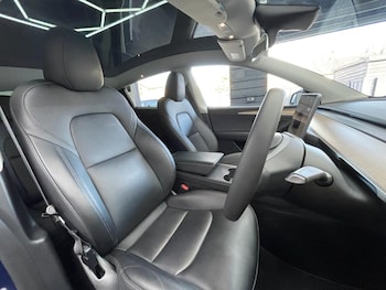 Used Tesla Model Y 2024 for sale - 77838695: Photo