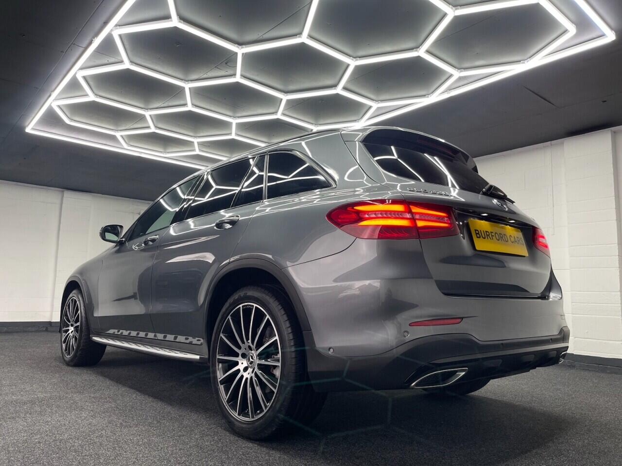 Used Mercedes-Benz GLC 2019 for sale - 76743234: Photo 16