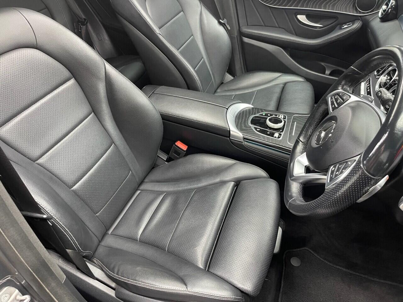 Used Mercedes-Benz GLC 2019 for sale - 76743234: Photo 29