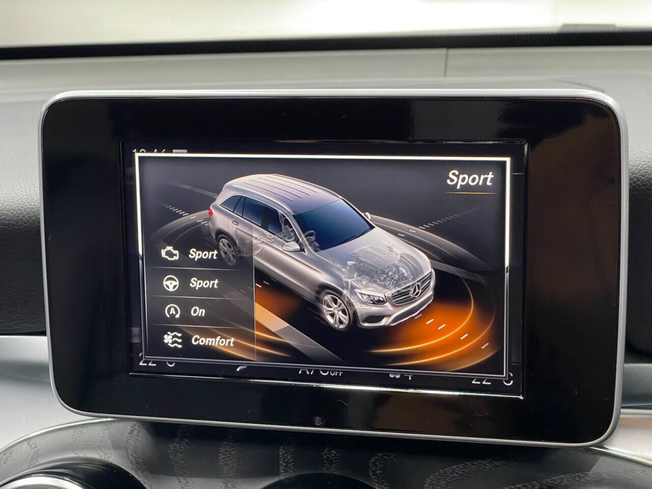 Used Mercedes-Benz GLC 2019 for sale - 76743234: Photo 41