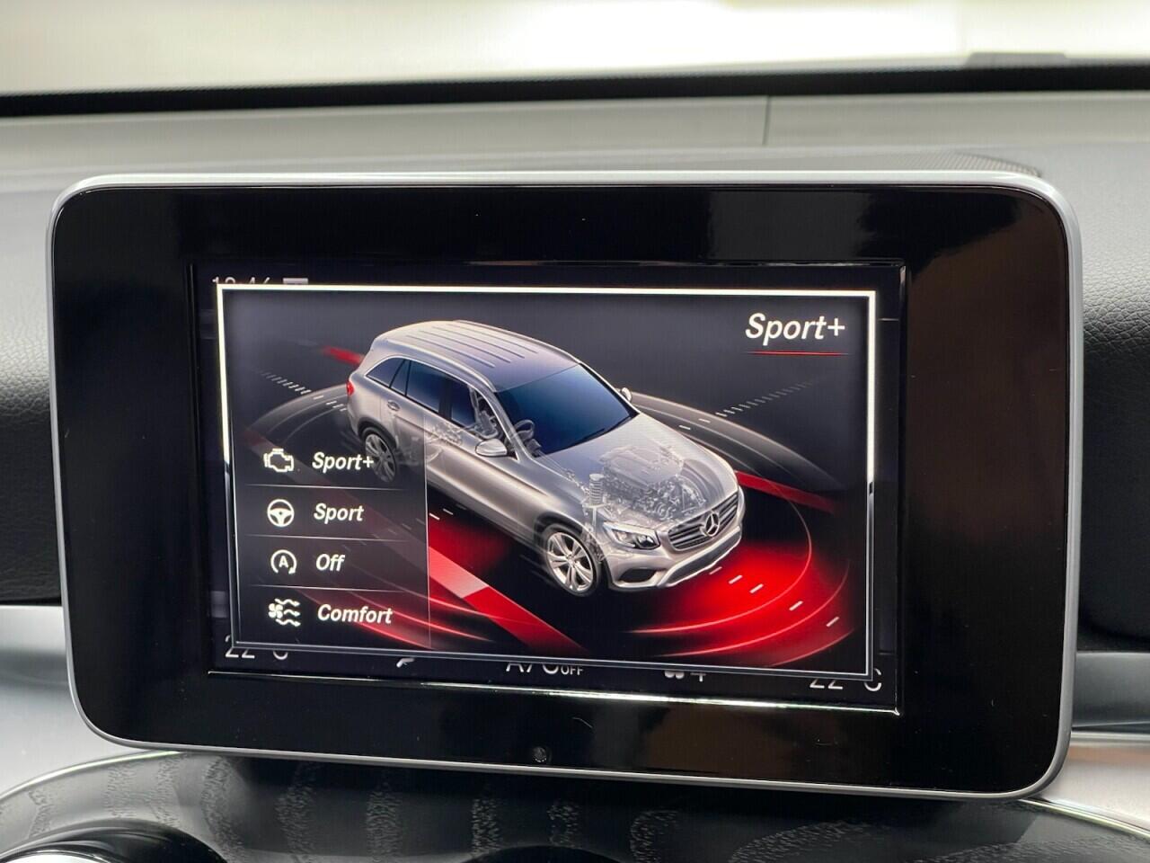 Used Mercedes-Benz GLC 2019 for sale - 76743234: Photo 42