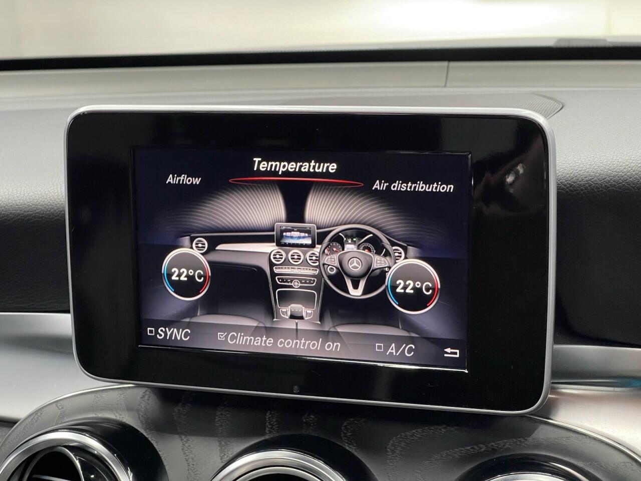 Used Mercedes-Benz GLC 2019 for sale - 76743234: Photo 44