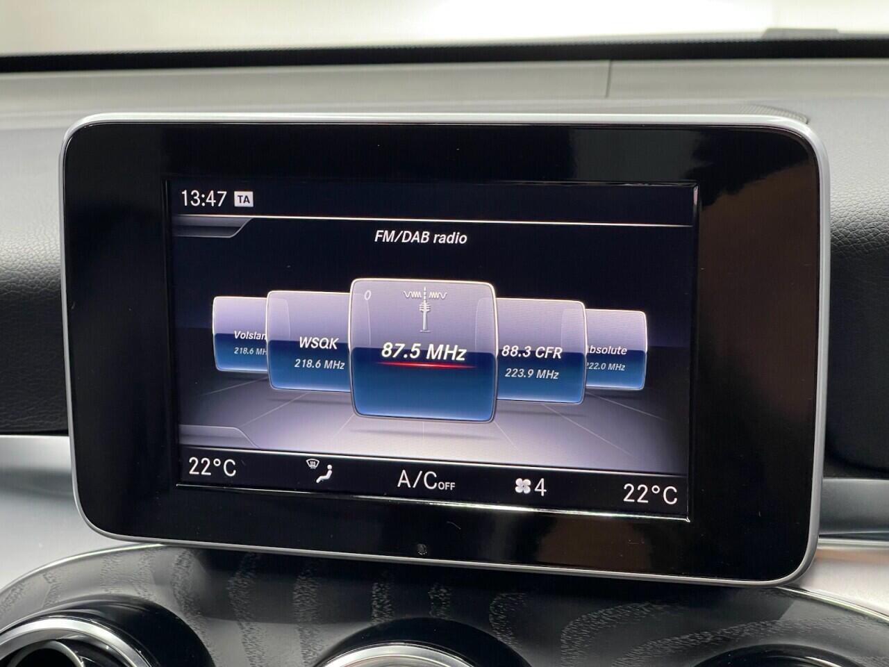 Used Mercedes-Benz GLC 2019 for sale - 76743234: Photo 45