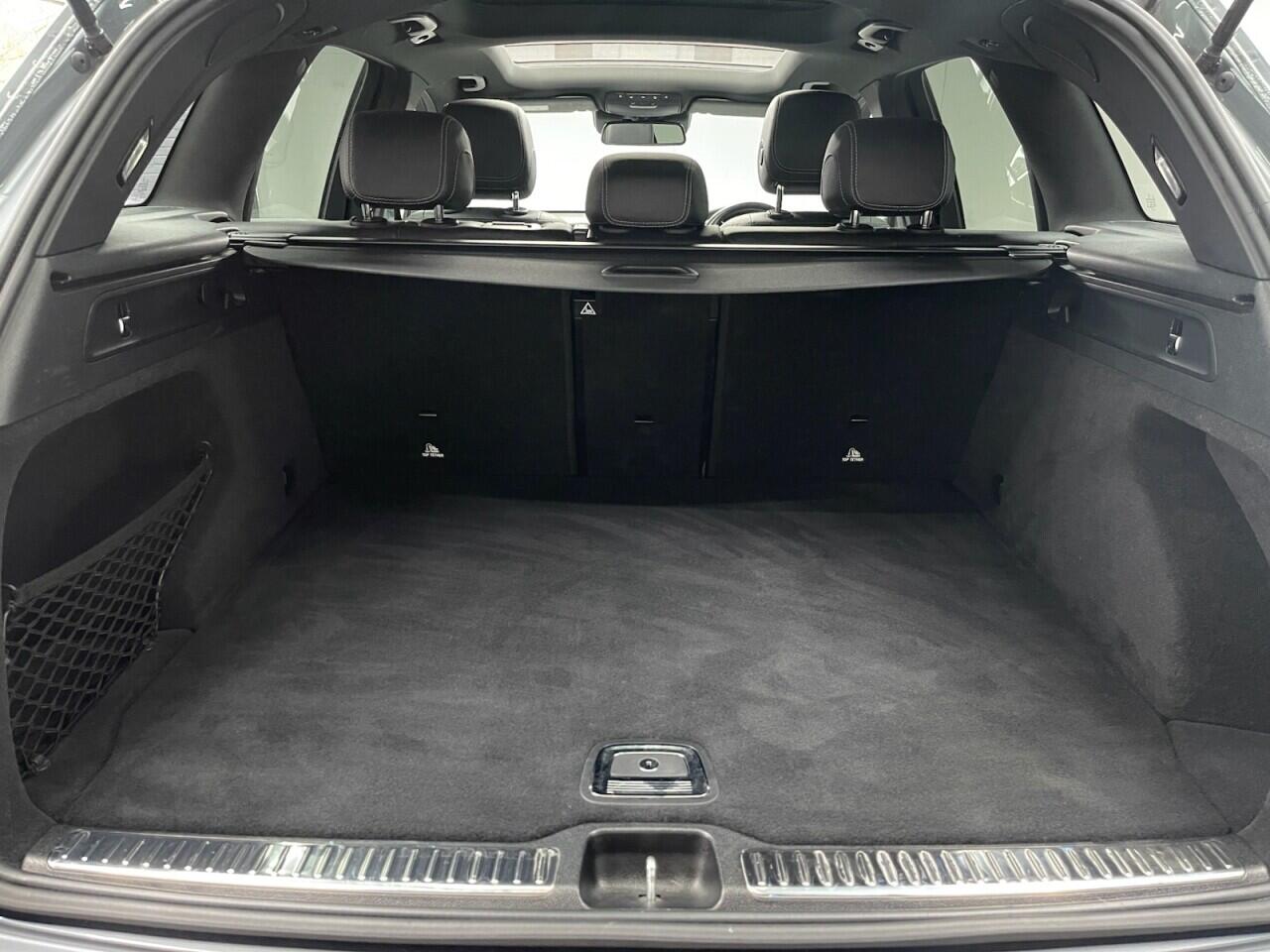 Used Mercedes-Benz GLC 2019 for sale - 76743234: Photo 50