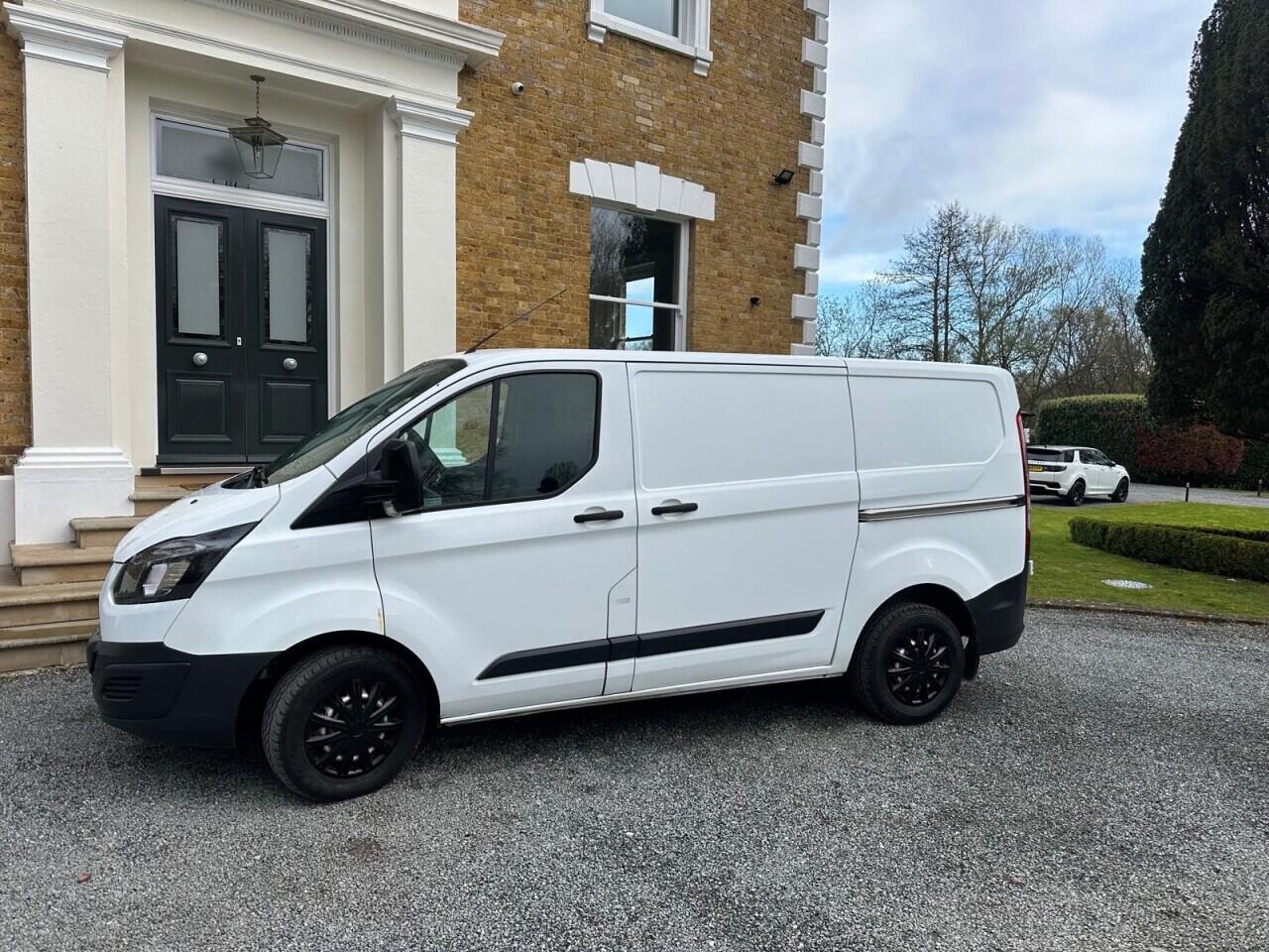 Used Ford Transit Custom 2017 for sale - 78020309: Photo 7