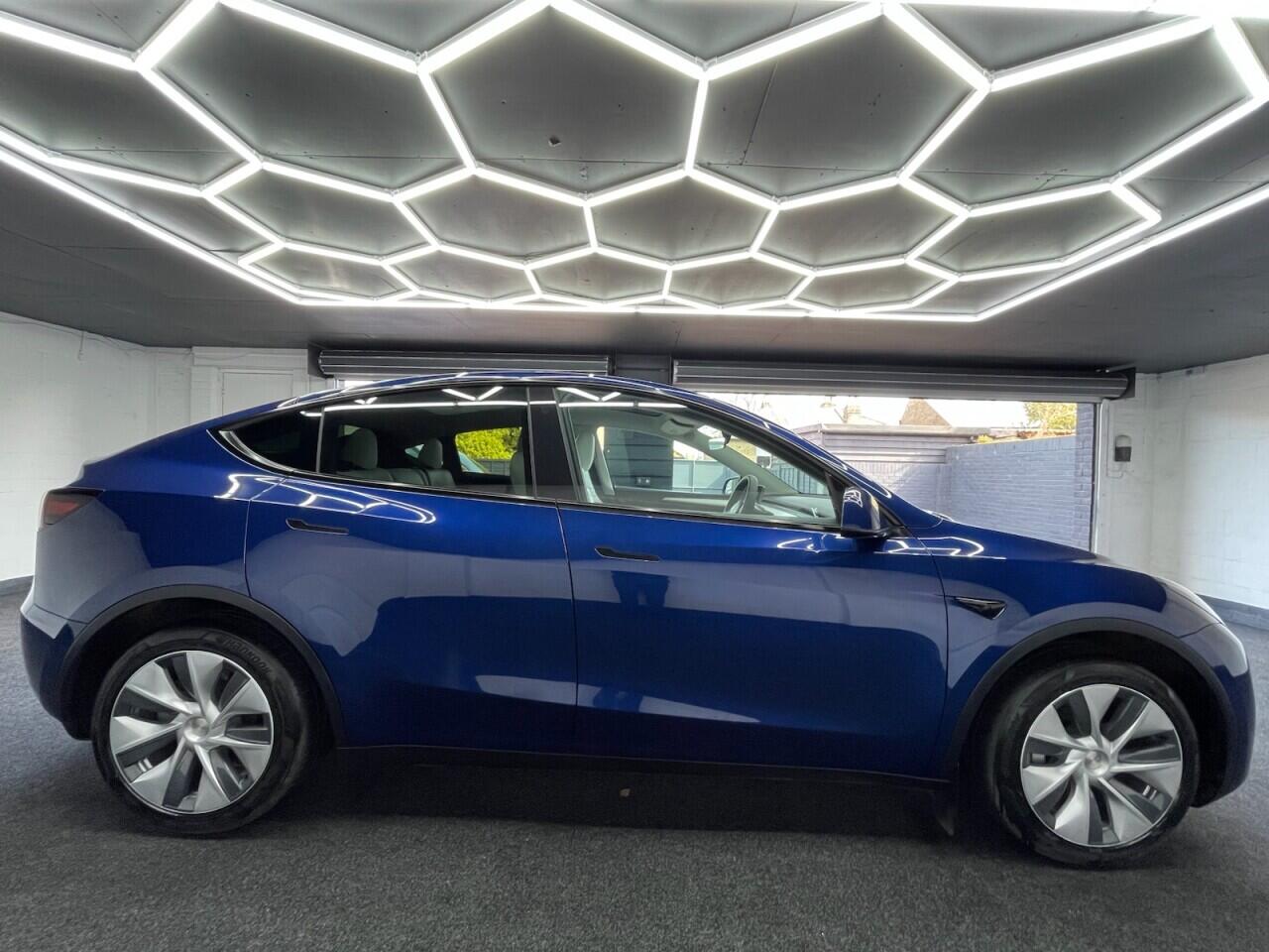 Used Tesla Model Y 2024 for sale - 78115879: Photo 3