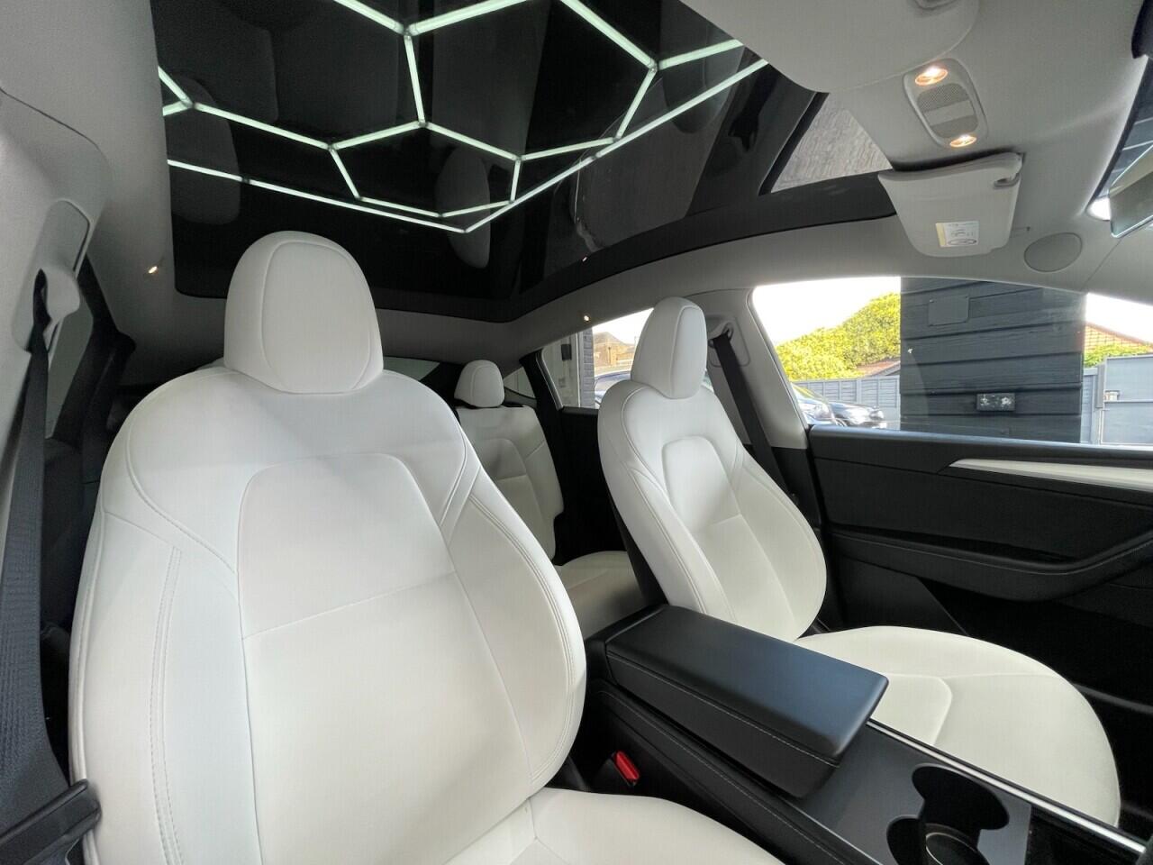 Used Tesla Model Y 2024 for sale - 78115879: Photo 4