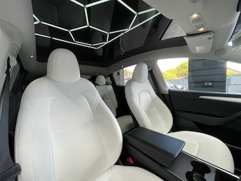 Used Tesla Model Y 2024 for sale - 78115879: Photo