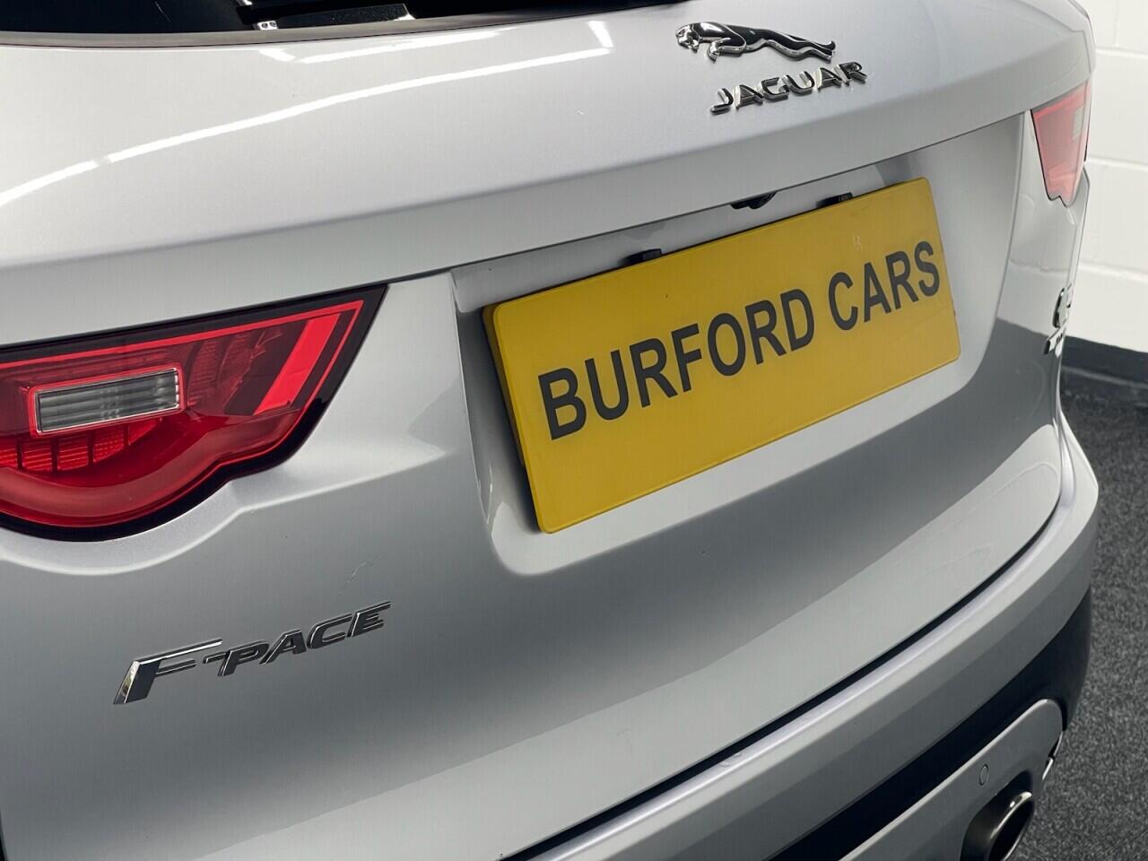 Used Jaguar F-Pace 2016 for sale - 76989746: Photo 19