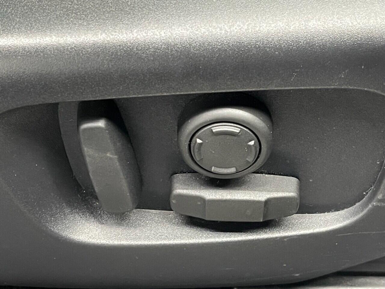 Used Land Rover Range Rover Evoque 2019 for sale - 76752954: Photo 31