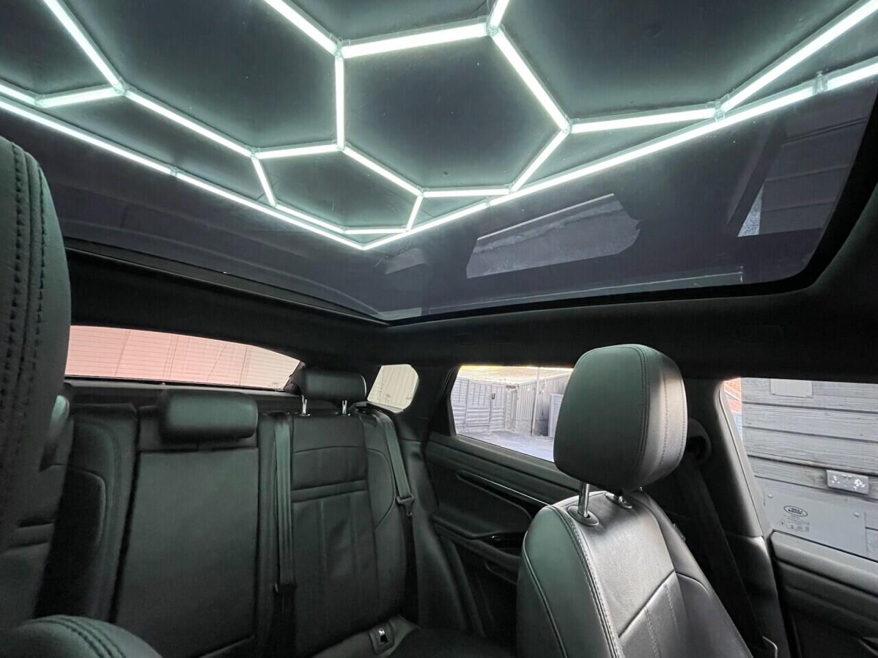 Used Land Rover Range Rover Evoque 2019 for sale - 76752954: Photo 37