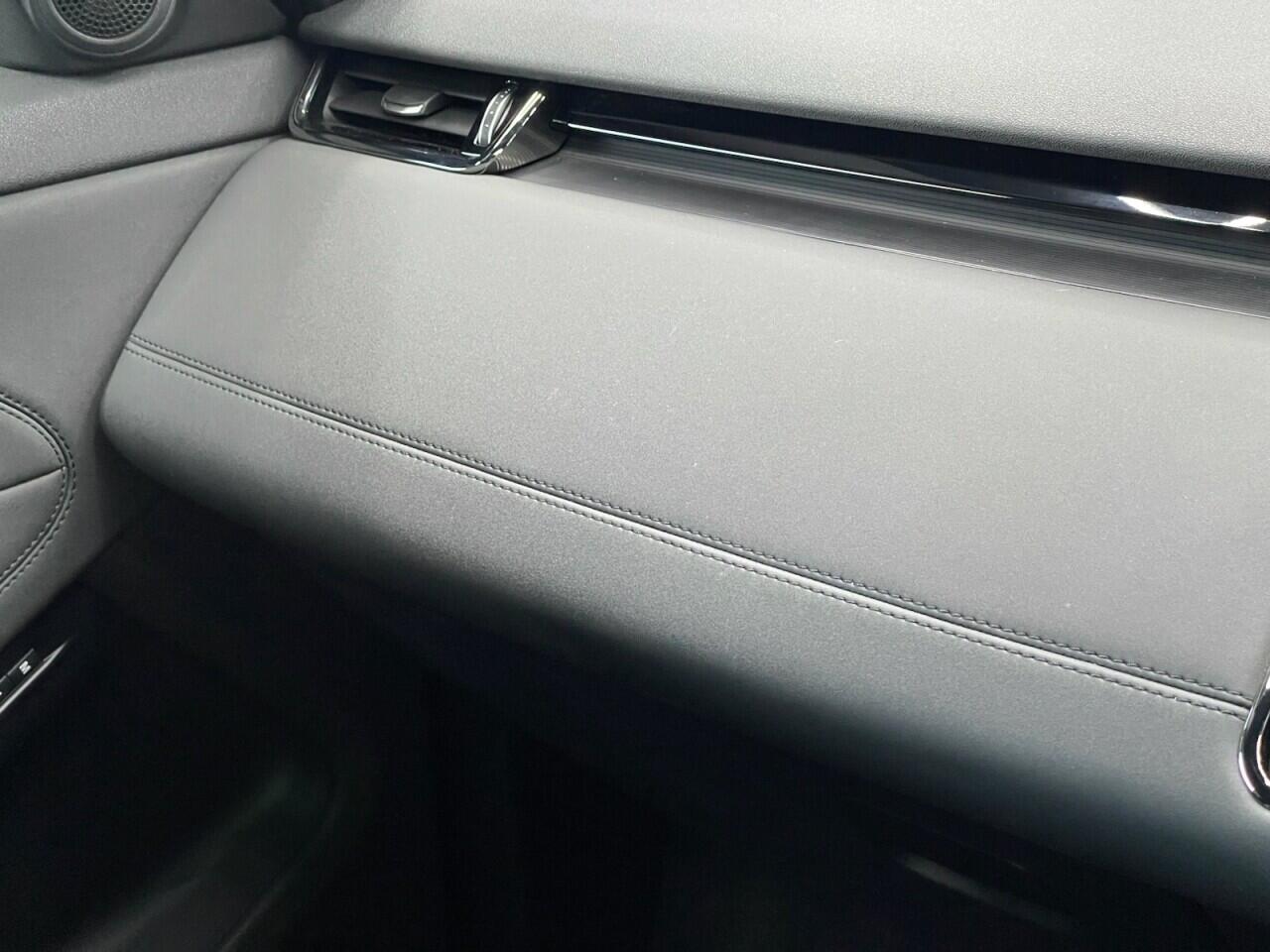 Used Land Rover Range Rover Evoque 2019 for sale - 76752954: Photo 42