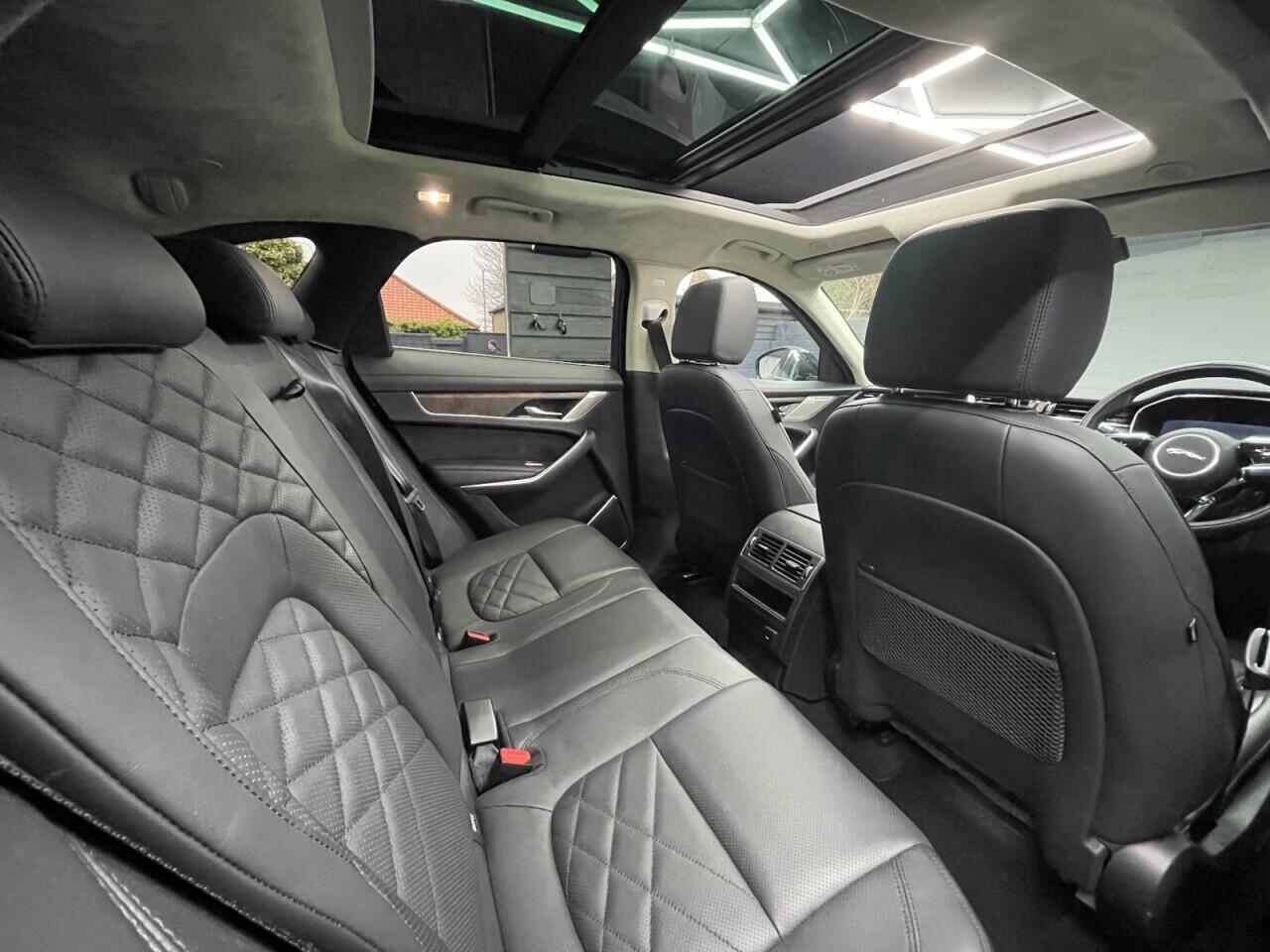 Used Jaguar F-Pace 2021 for sale - 77029567: Photo 10