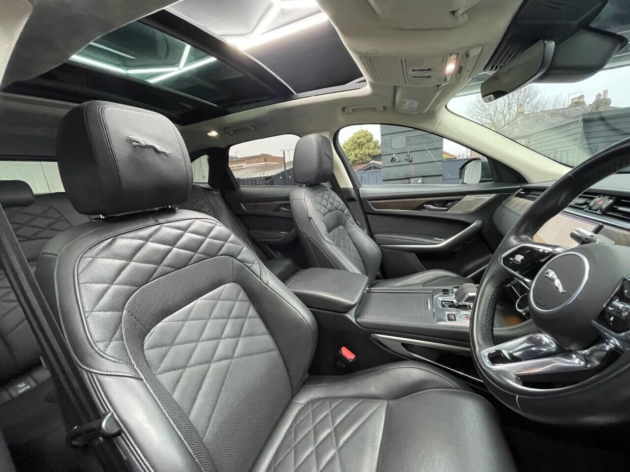 Used Jaguar F-Pace 2021 for sale - 77029567: Photo 4