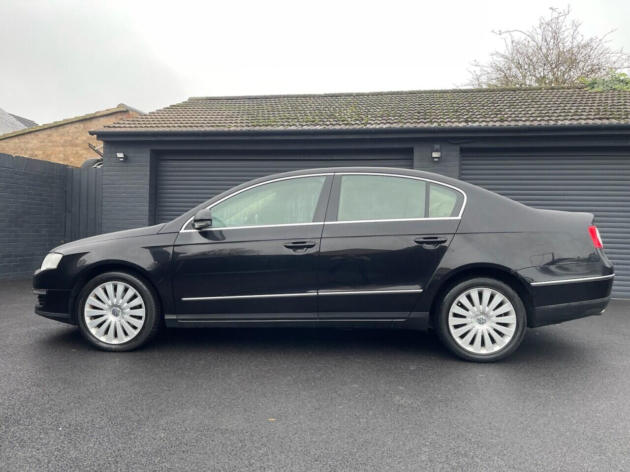 Used Volkswagen Passat 2009 for sale - 76635439: Photo 2