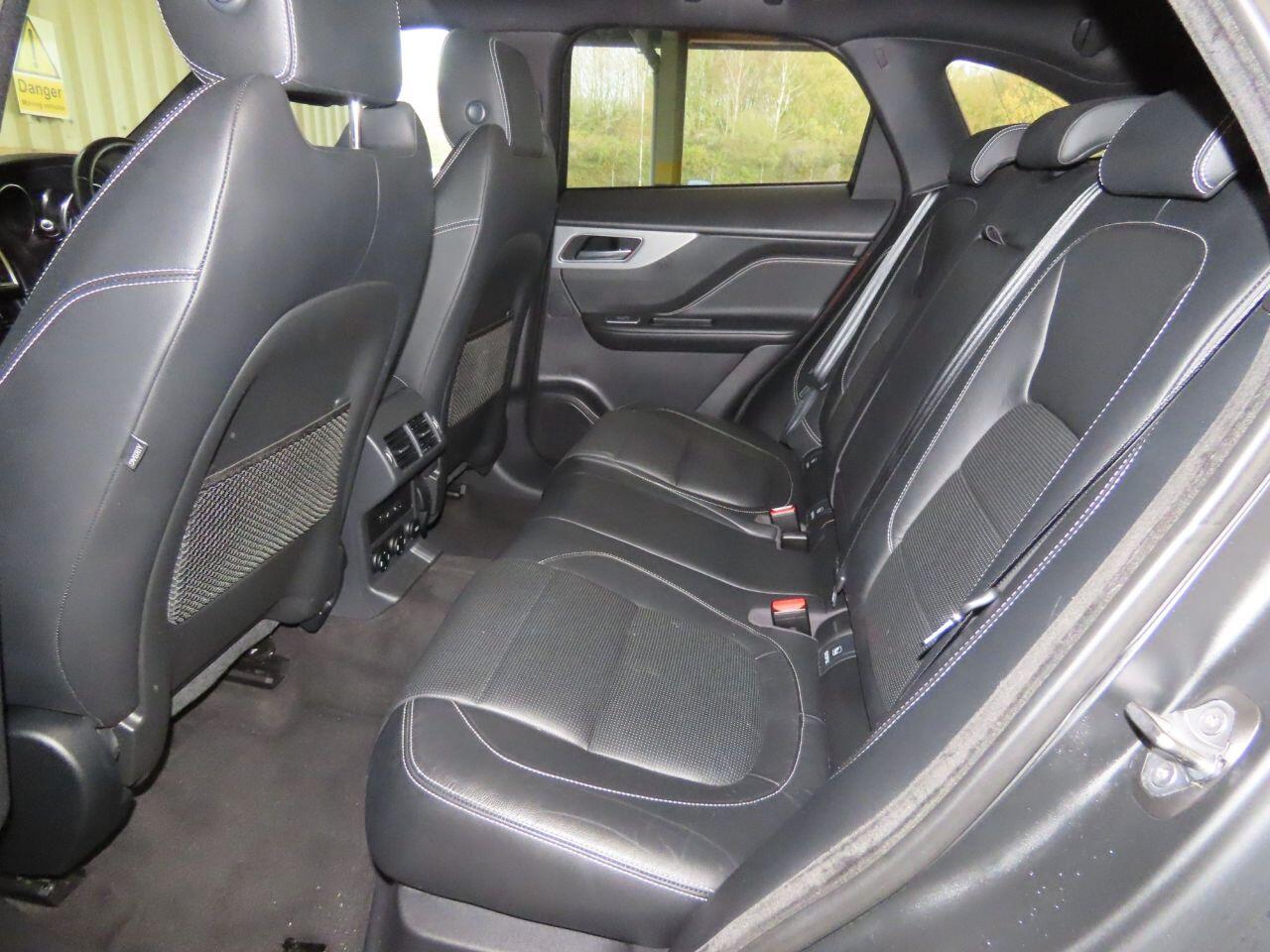 Used Jaguar F-Pace 2016 for sale - 76666703: Photo 14