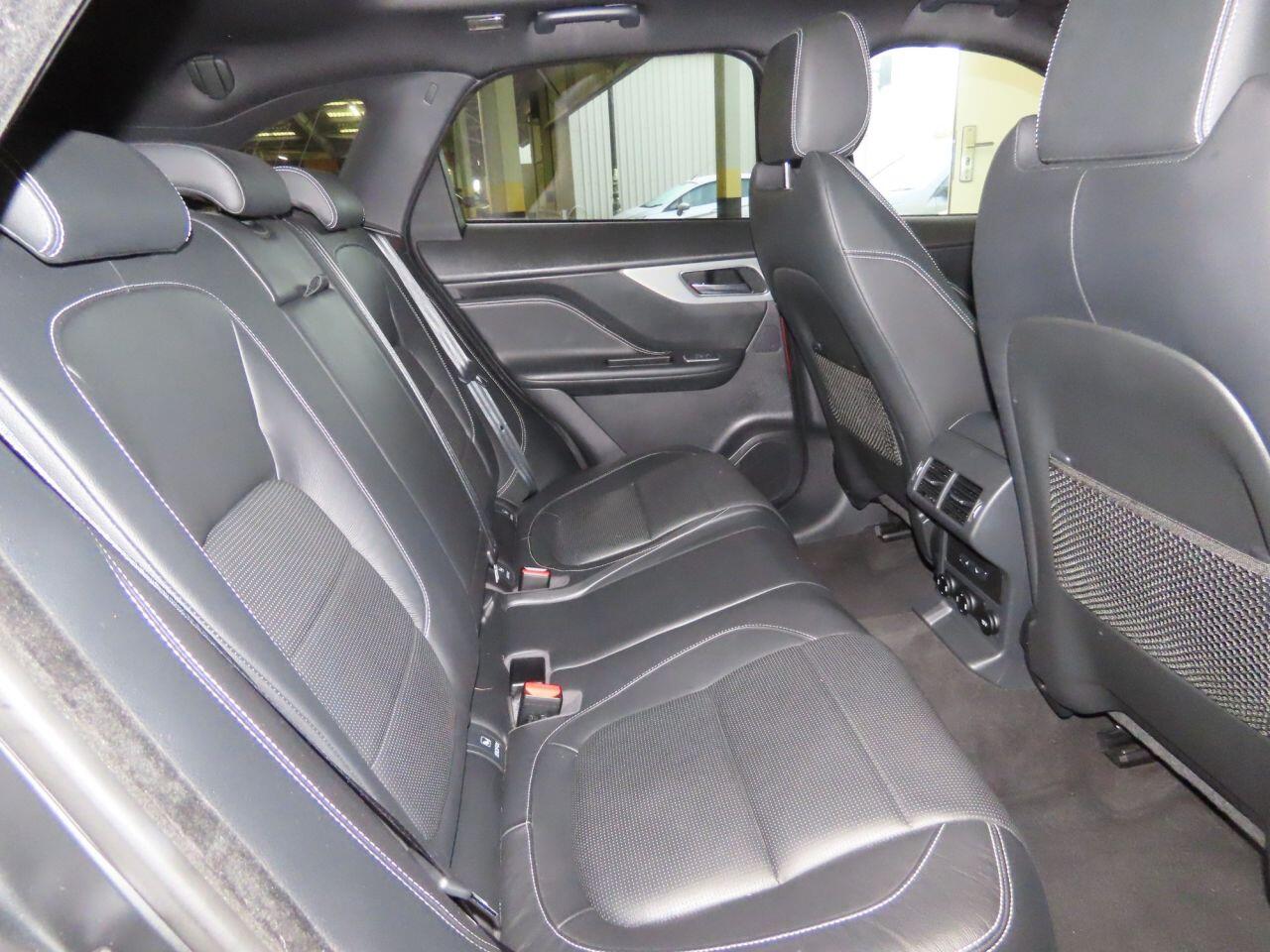 Used Jaguar F-Pace 2016 for sale - 76666703: Photo 15