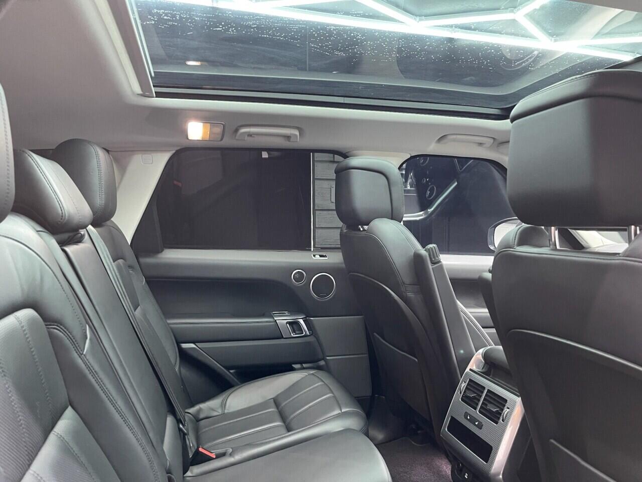 Used Land Rover Range Rover Sport 2019 for sale - 76771675: Photo 12