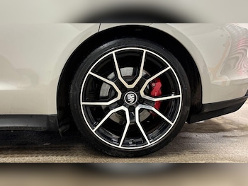 Used Porsche Taycan 2023 for sale - 79158685: Photo