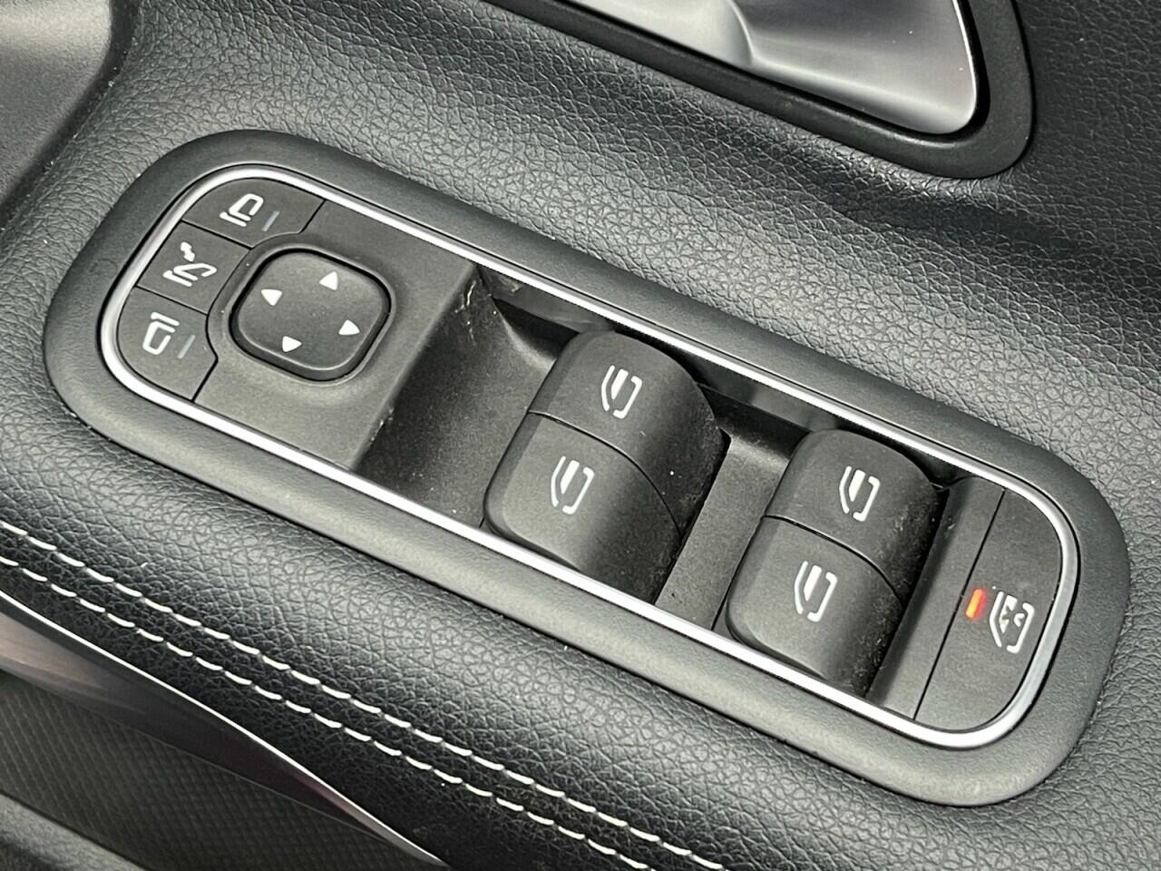 Used Mercedes-Benz CLA 2021 for sale - 76865932: Photo 39