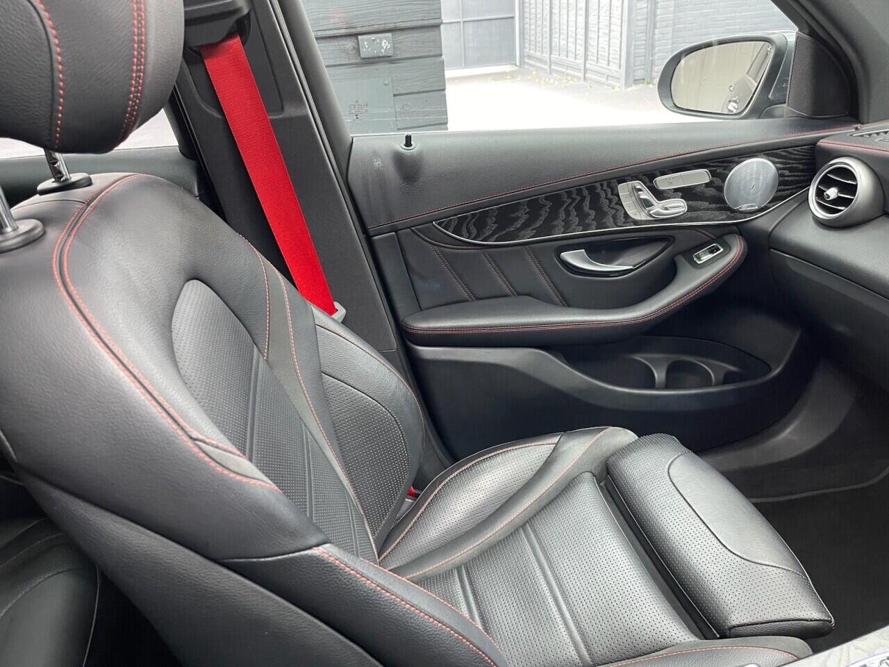 Used Mercedes-Benz GLC 2020 for sale - 76635418: Photo 45