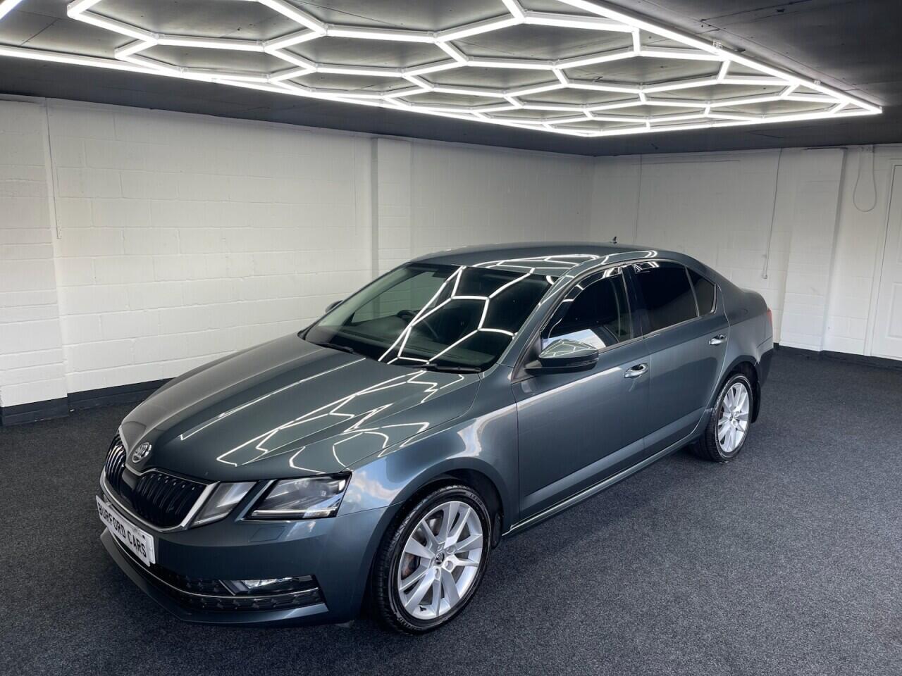 Used Skoda Octavia 2020 for sale - 76635420: Photo 10