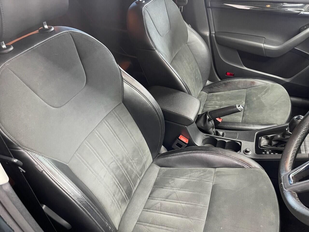 Used Skoda Octavia 2020 for sale - 76635420: Photo 4