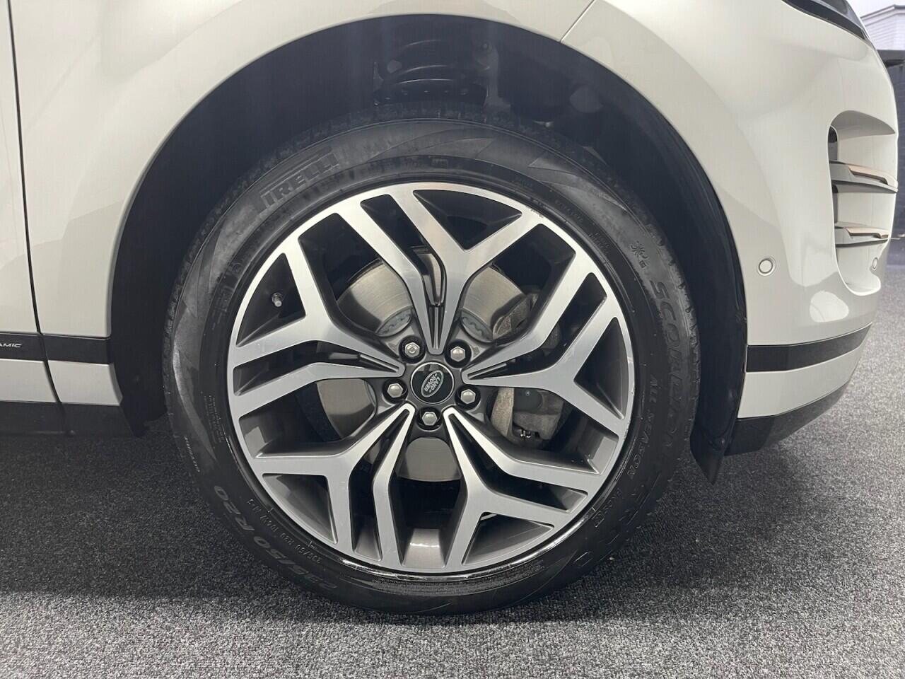 Used Land Rover Range Rover Evoque 2019 for sale - 77524317: Photo 5