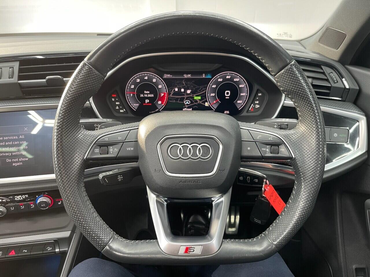 Used Audi Q3 2019 for sale - 76635433: Photo 10