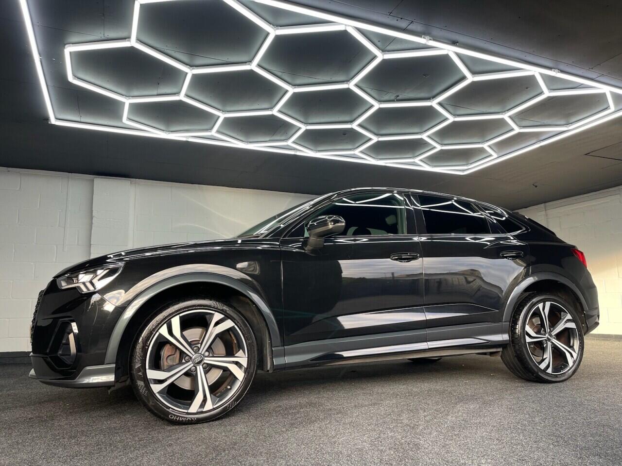 Used Audi Q3 2019 for sale - 76635433: Photo 13