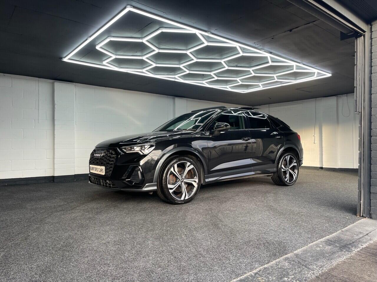 Used Audi Q3 2019 for sale - 76635433: Photo 15