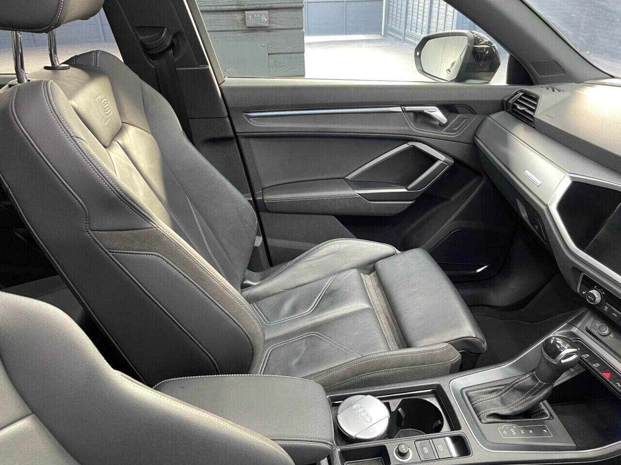 Used Audi Q3 2019 for sale - 76635433: Photo 35