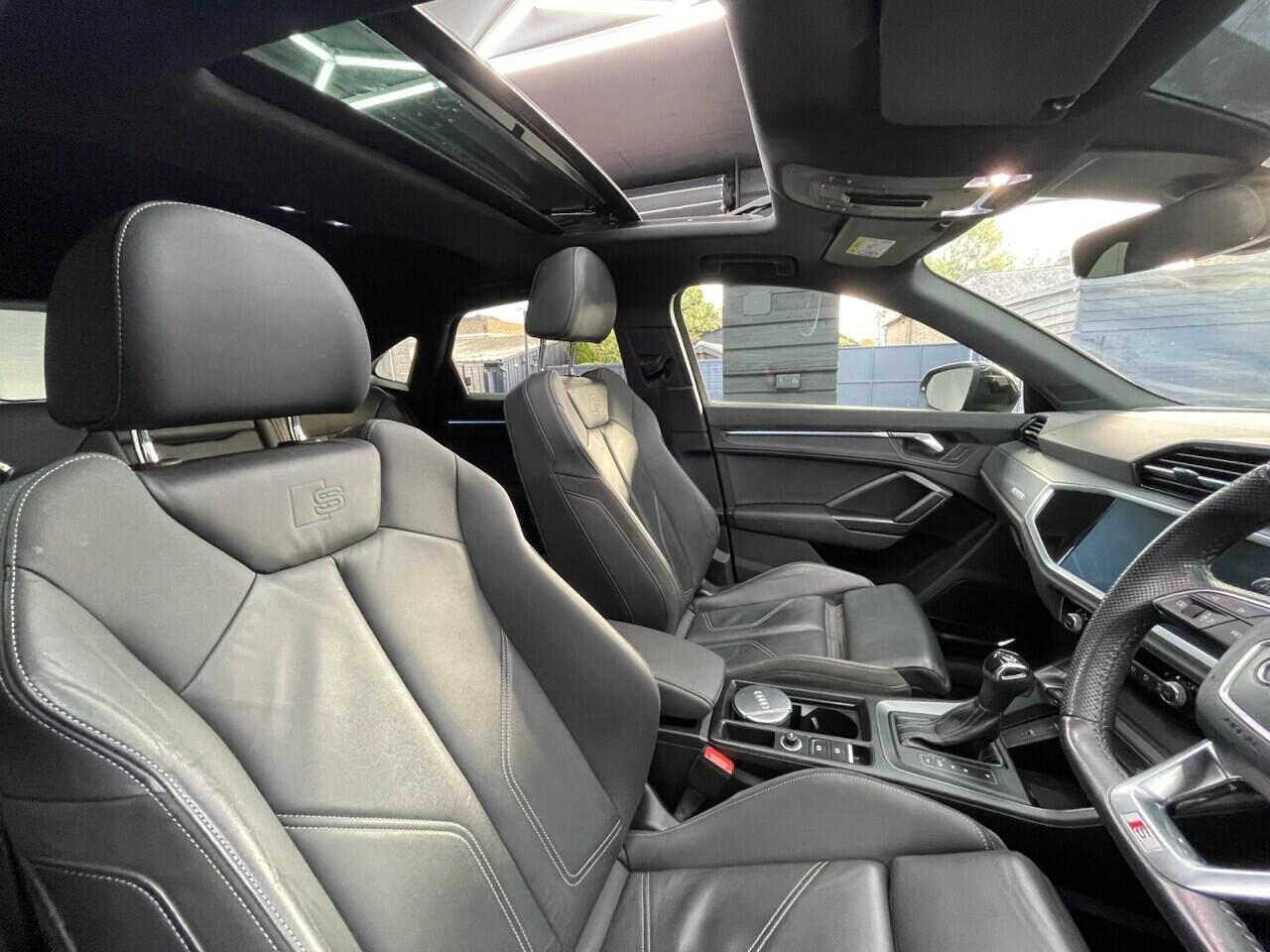 Used Audi Q3 2019 for sale - 76635433: Photo 4