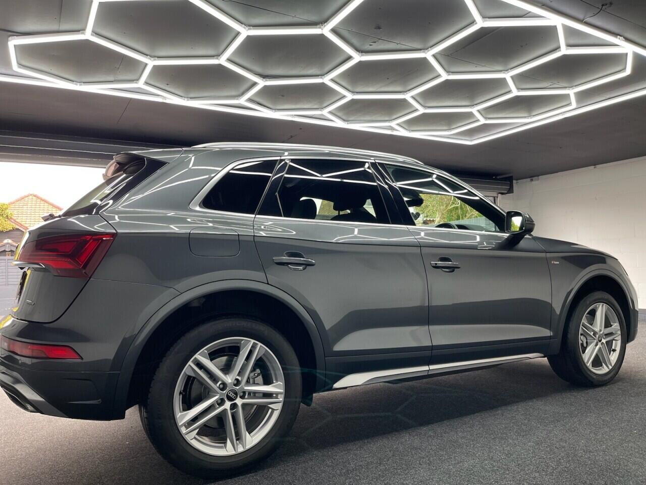 Used Audi Q5 2020 for sale - 76635423: Photo 3