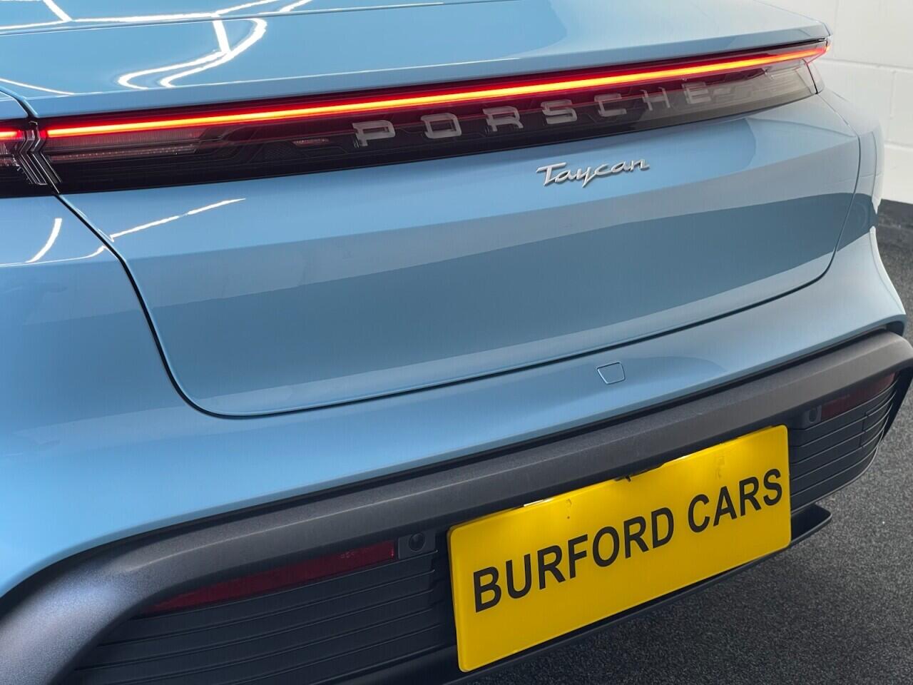 Used Porsche Taycan 2022 for sale - 78157204: Photo 13