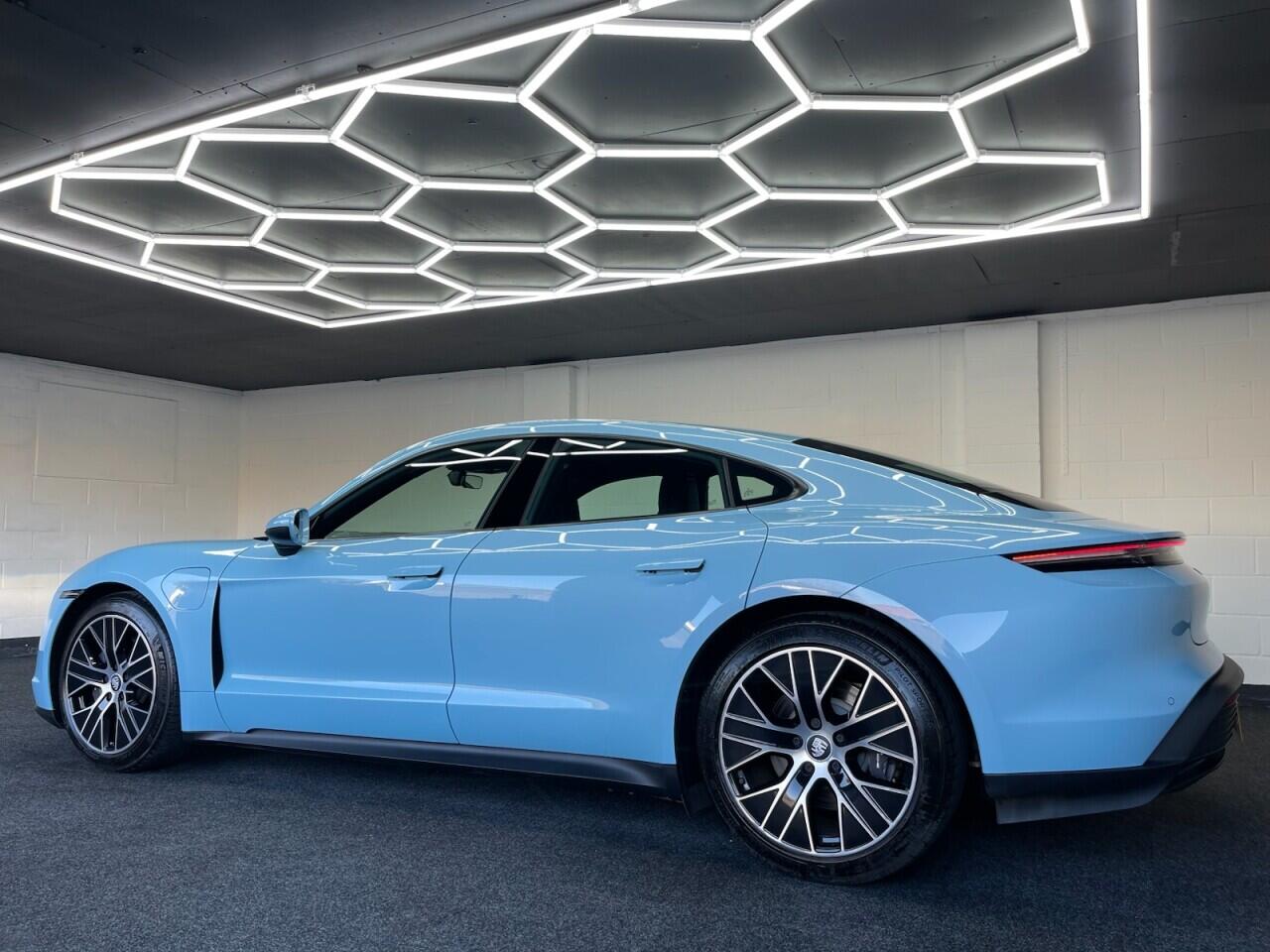 Used Porsche Taycan 2022 for sale - 78157204: Photo 22