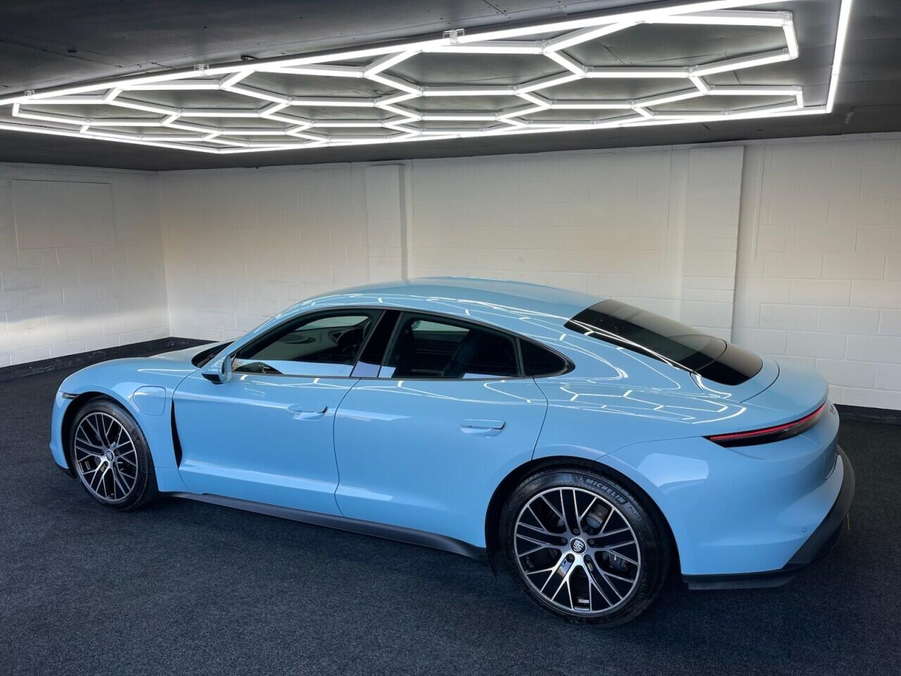 Used Porsche Taycan 2022 for sale - 78157204: Photo 23