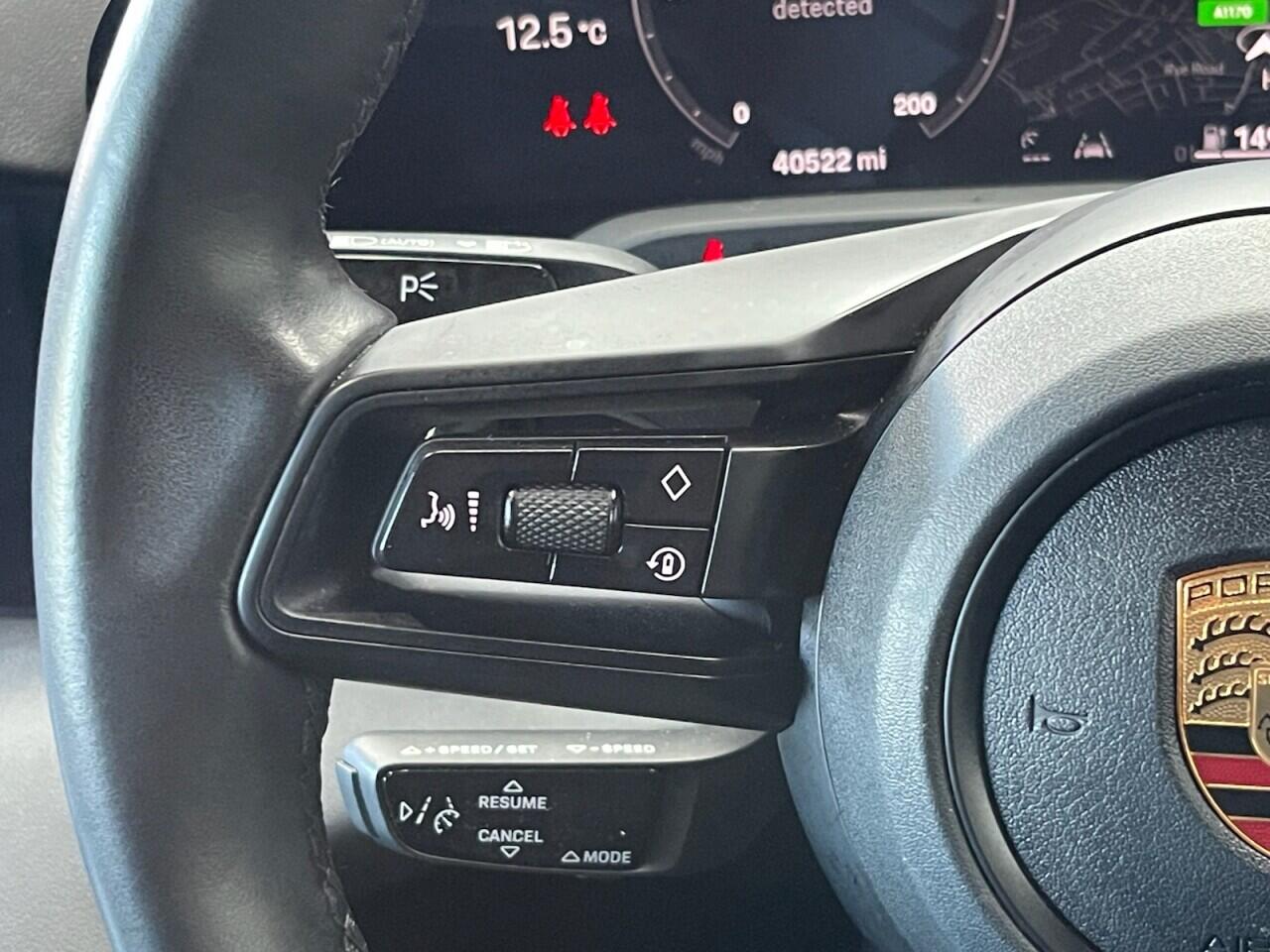 Used Porsche Taycan 2022 for sale - 78157204: Photo 38