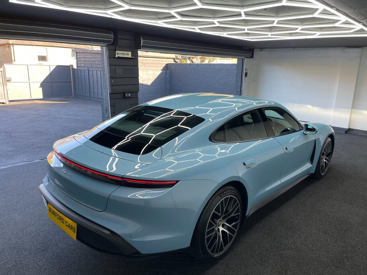 Used Porsche Taycan 2022 for sale - 78157204: Photo 5