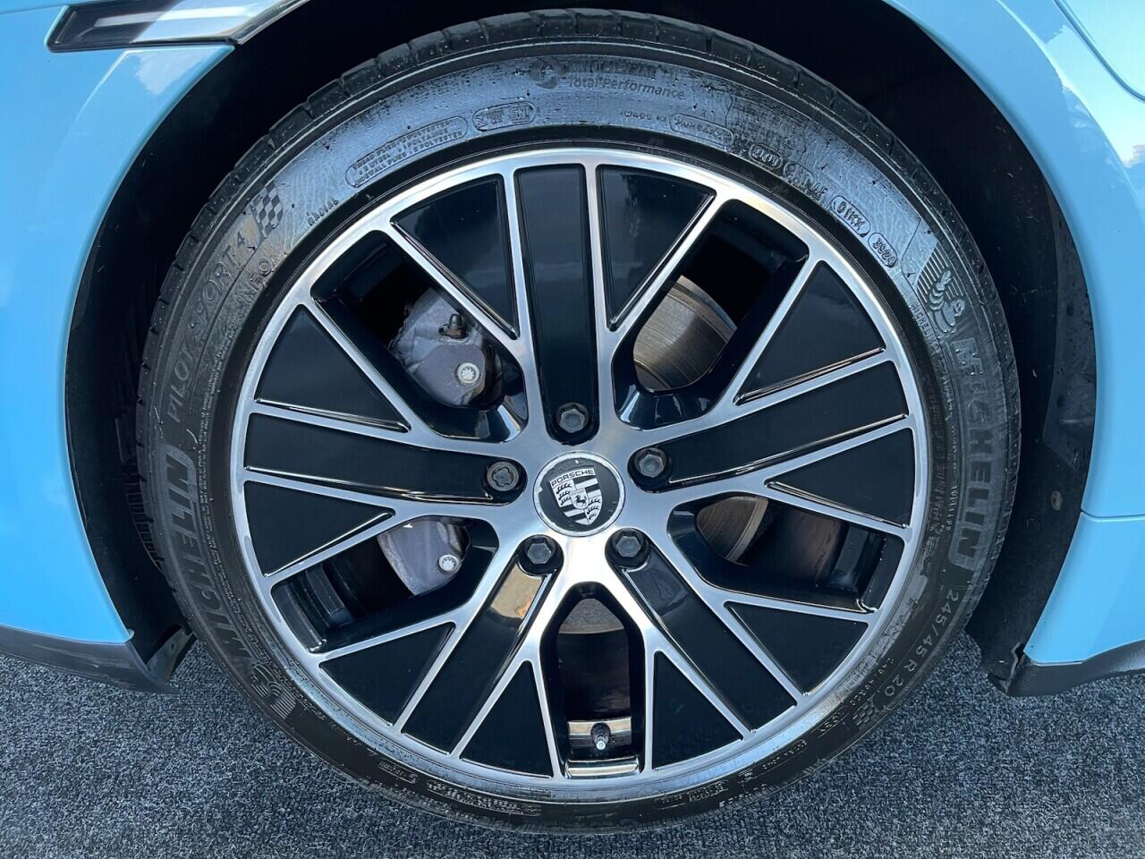 Used Porsche Taycan 2022 for sale - 78157204: Photo 8