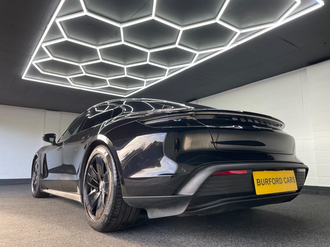 Used Porsche Taycan 2022 for sale - 76635414: Photo 5