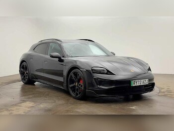 Used Porsche Taycan 2023 for sale - 77658116: Photo