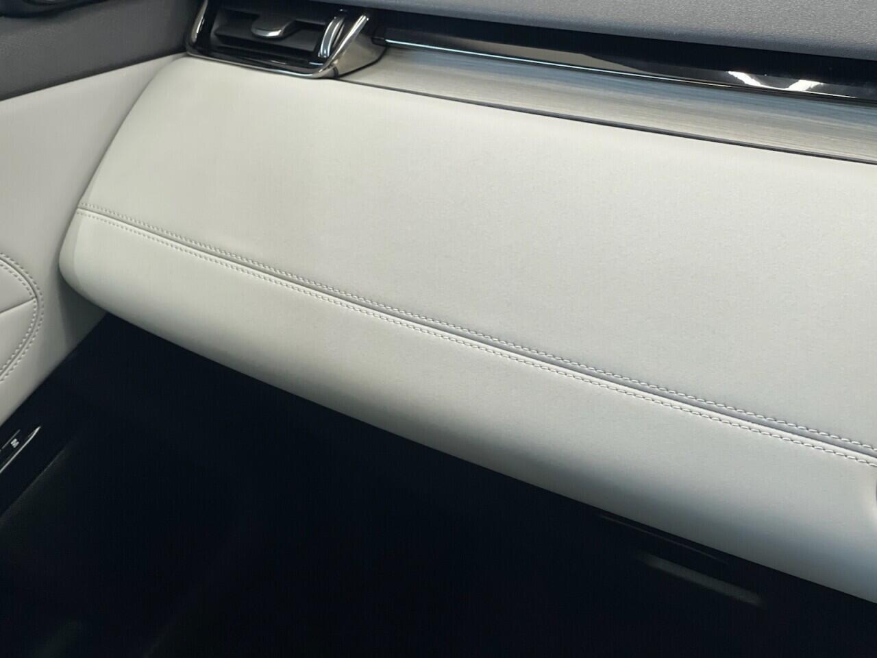 Used Land Rover Range Rover Evoque 2019 for sale - 76975880: Photo 50