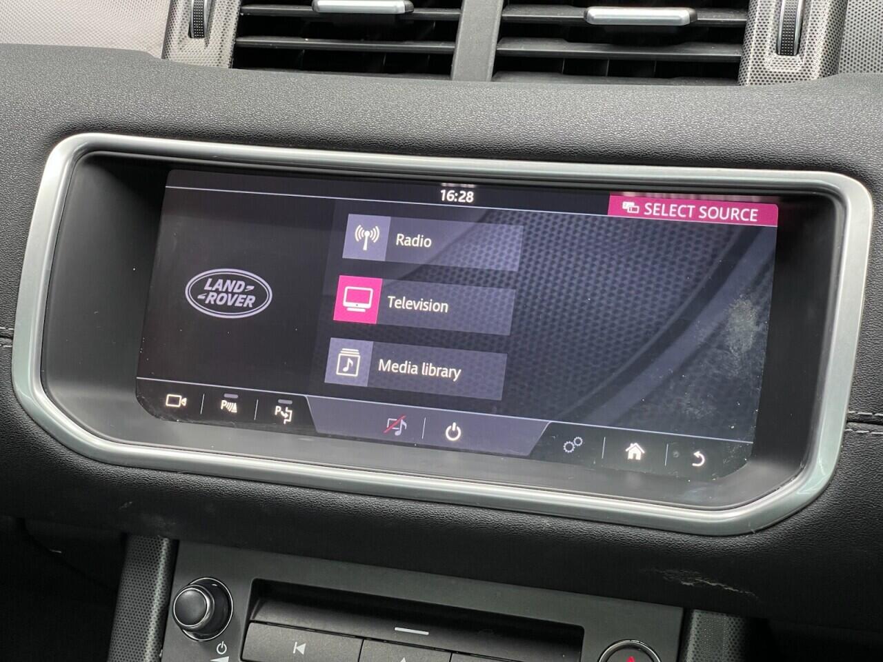 Used Land Rover Range Rover Evoque 2018 for sale - 78156570: Photo 36