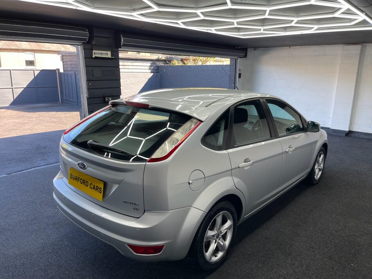 Used Ford Focus 2009 for sale - 78157123: Photo 21