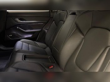 Used Porsche Taycan 2020 for sale - 79412680: Photo